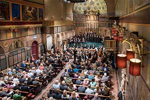 The National Orchestra of Ireland performs a new Mass composed by Irish composer Patrick Cassidy at the historic Newman University Church in Dublin, Ireland. The concert was part of a series of events surrounding the inauguration of the Notre Dame-Newman Center for Faith and Reason.