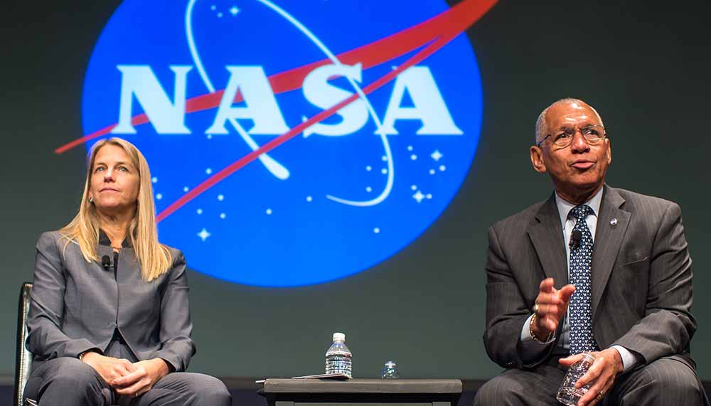 Dava & Commissioner: NASA town hall meeting at NASA Headquarters in Washington. Pictured is NASA’s Deputy Administrator Dava Newman, left, and NASA Administrator Charlie Bolden, right. May 19, 2015.